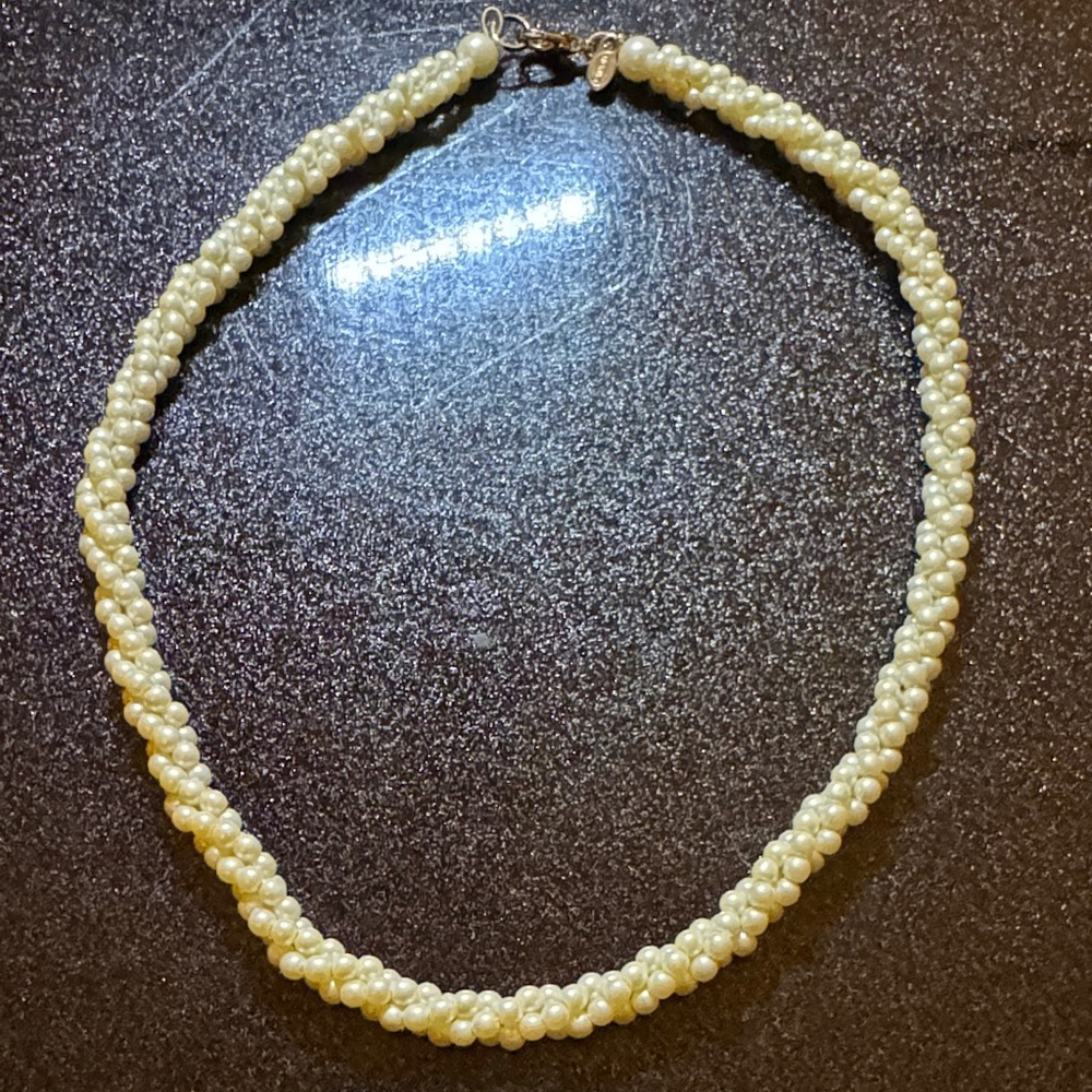 Monet Twisted Cream Pearl Necklace